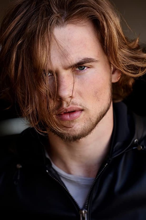 تصویر هنرمند Garrett Wareing