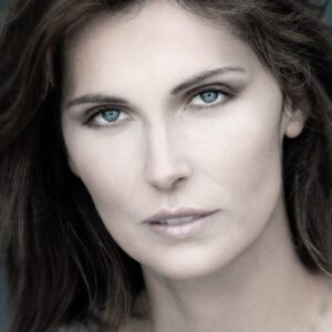 تصویر هنرمند Yelena Popovic