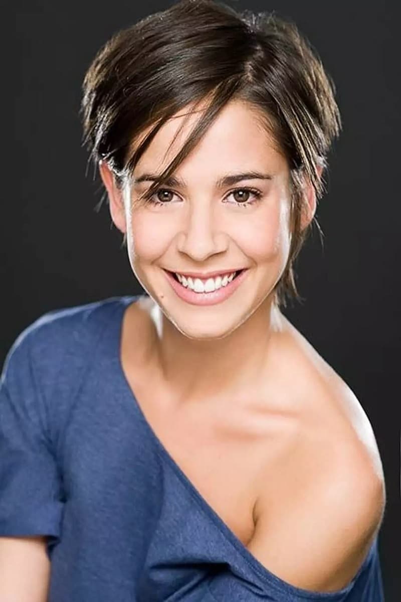 تصویر هنرمند Carlota Olcina