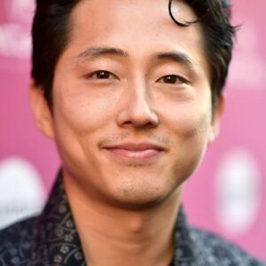 تصویر هنرمند Steven Yeun
