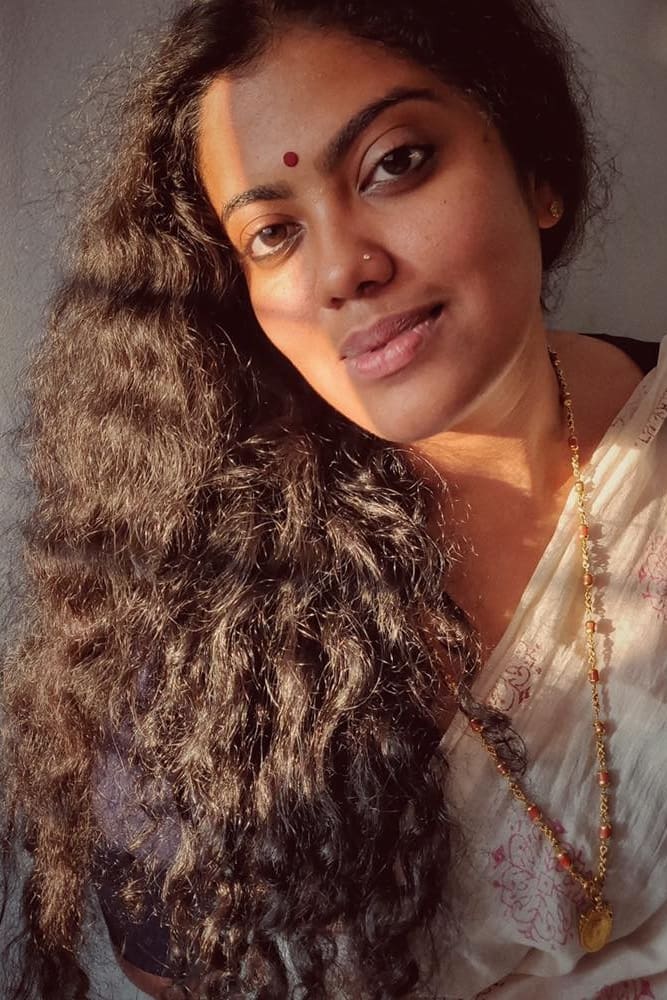تصویر هنرمند Pooja Mohanraj