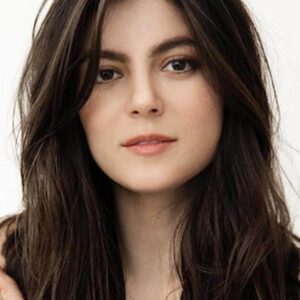 تصویر هنرمند Monica Barbaro