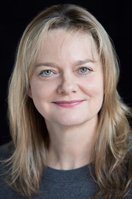 تصویر هنرمند Sarah Woodward