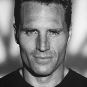 تصویر هنرمند Douglas O'Keeffe