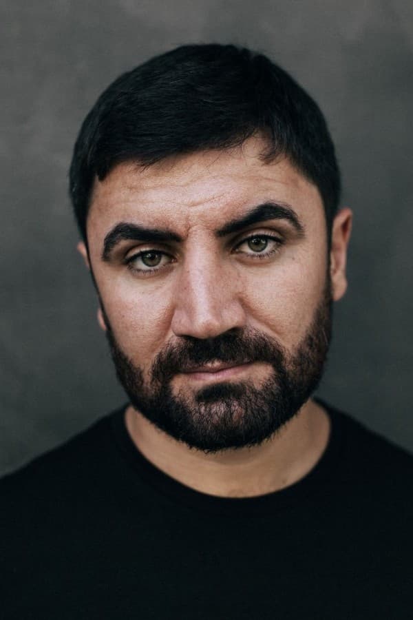تصویر هنرمند Korkmaz Arslan