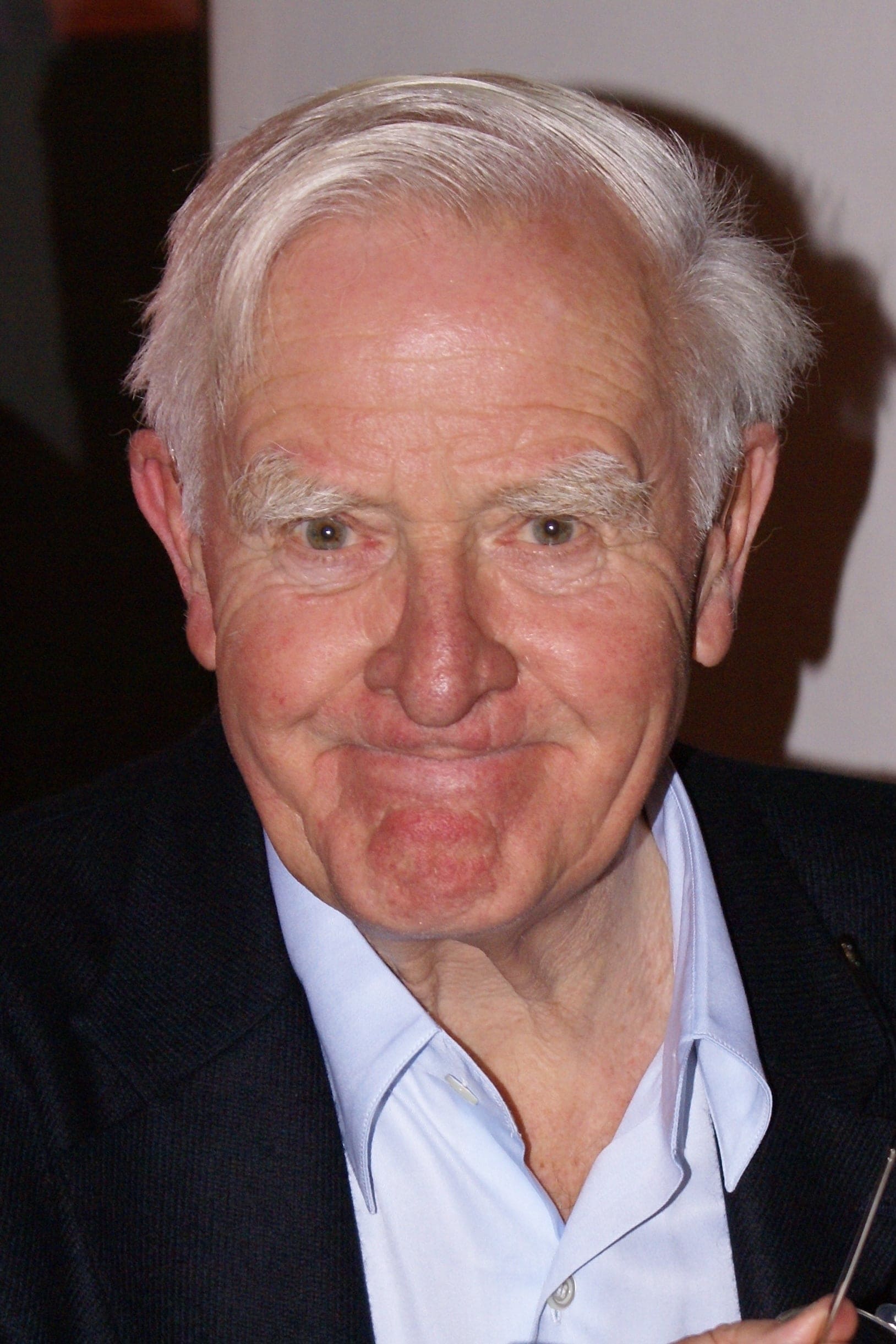 تصویر هنرمند John le Carré
