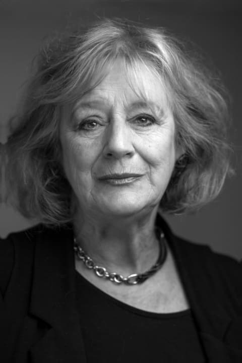 تصویر هنرمند Maggie Steed