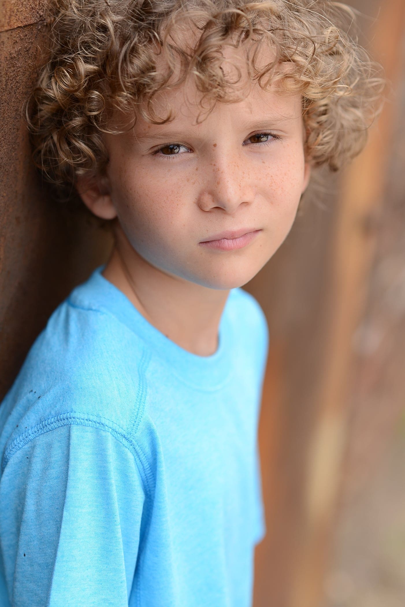 تصویر هنرمند Luke Loveless