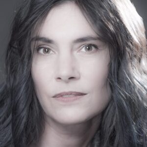 تصویر هنرمند Liane Curtis