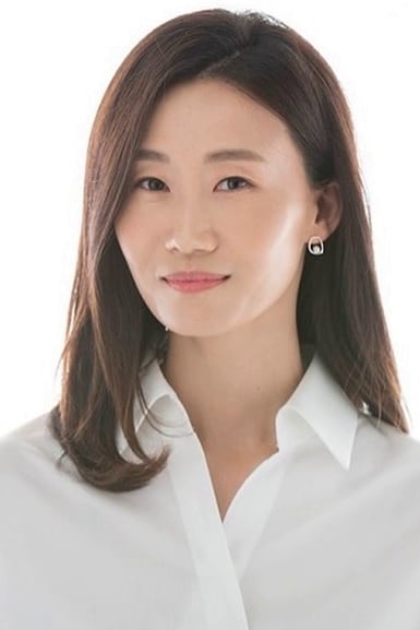تصویر هنرمند Kim Young-ah