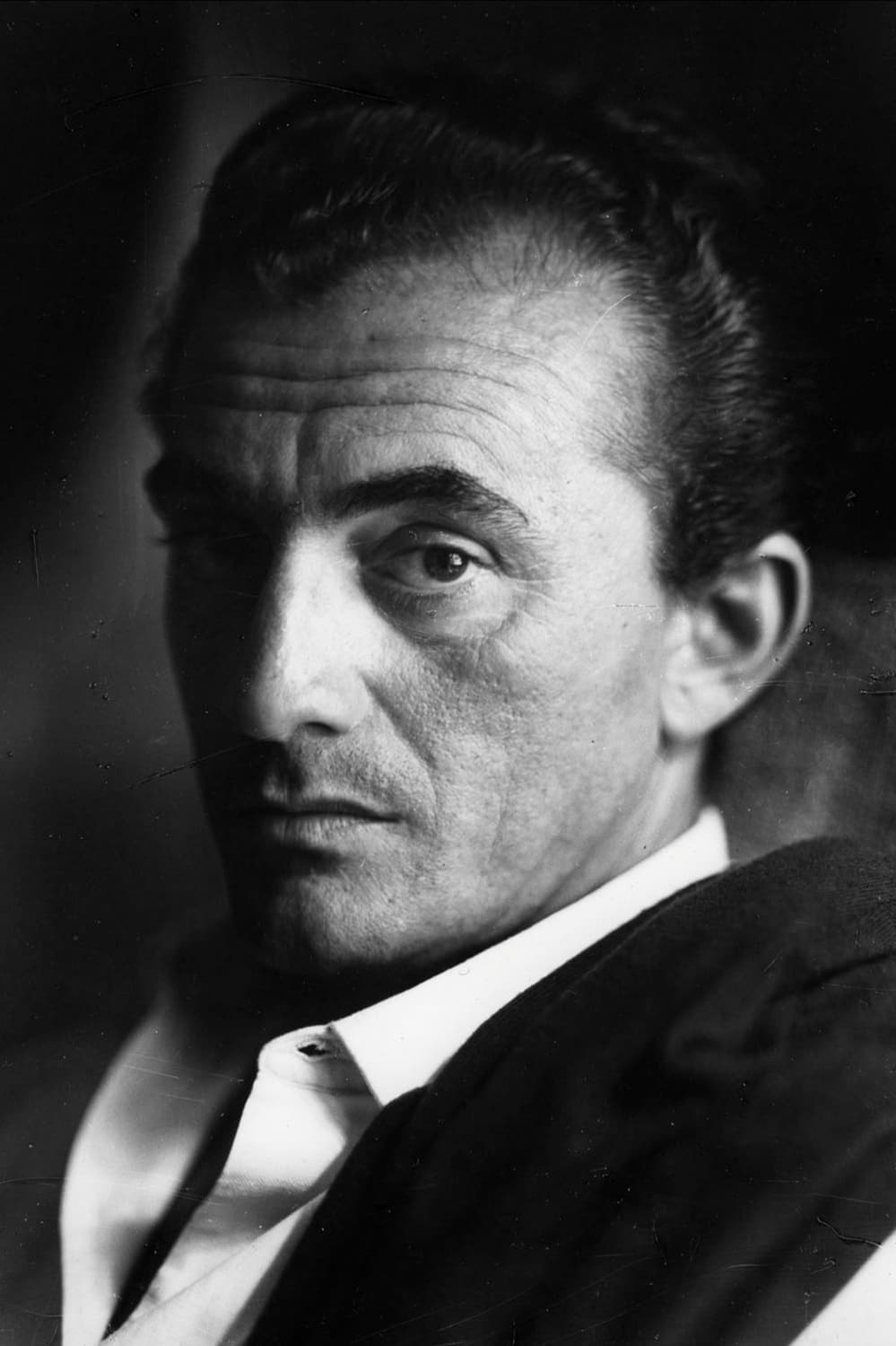 تصویر هنرمند Luchino Visconti