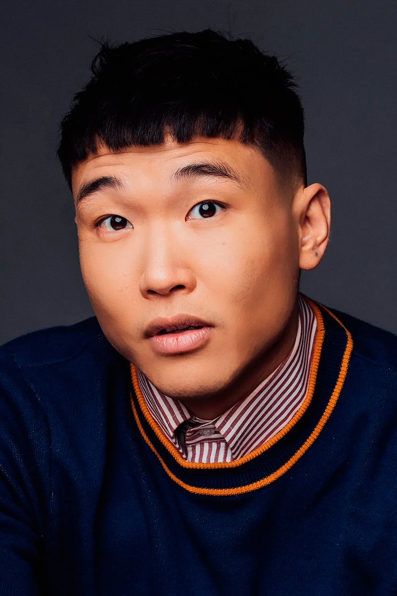 تصویر هنرمند Joel Kim Booster