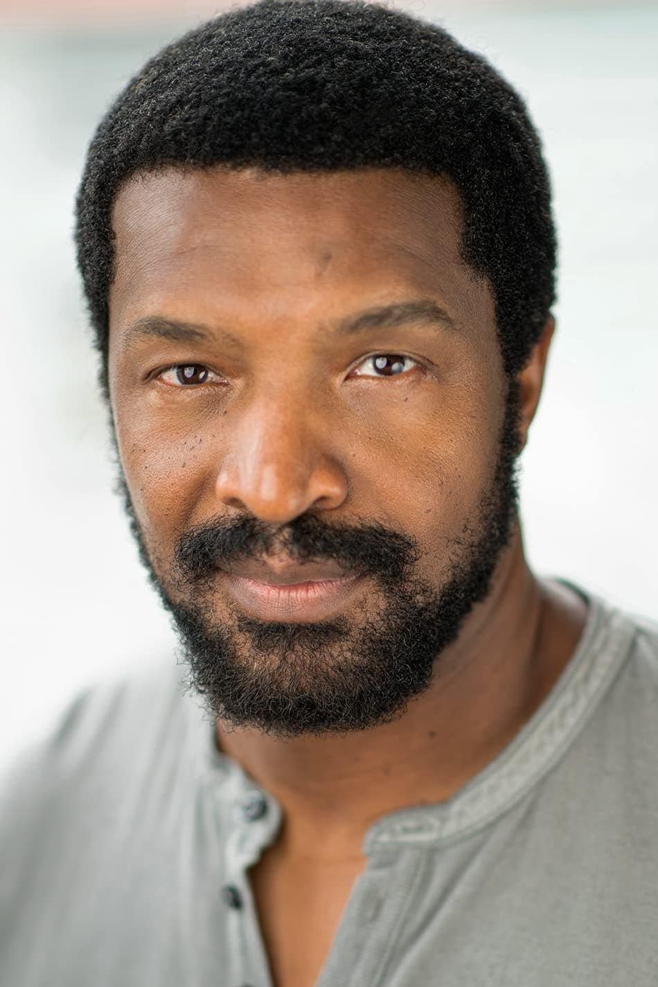 تصویر هنرمند Roger Cross