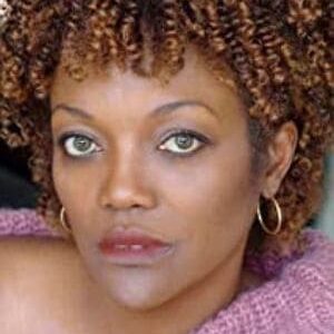 تصویر هنرمند Candy Ann Brown