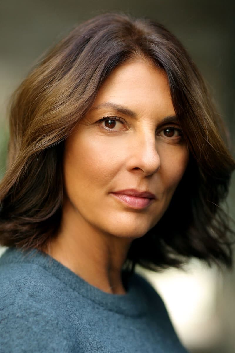 تصویر هنرمند Gina Bellman