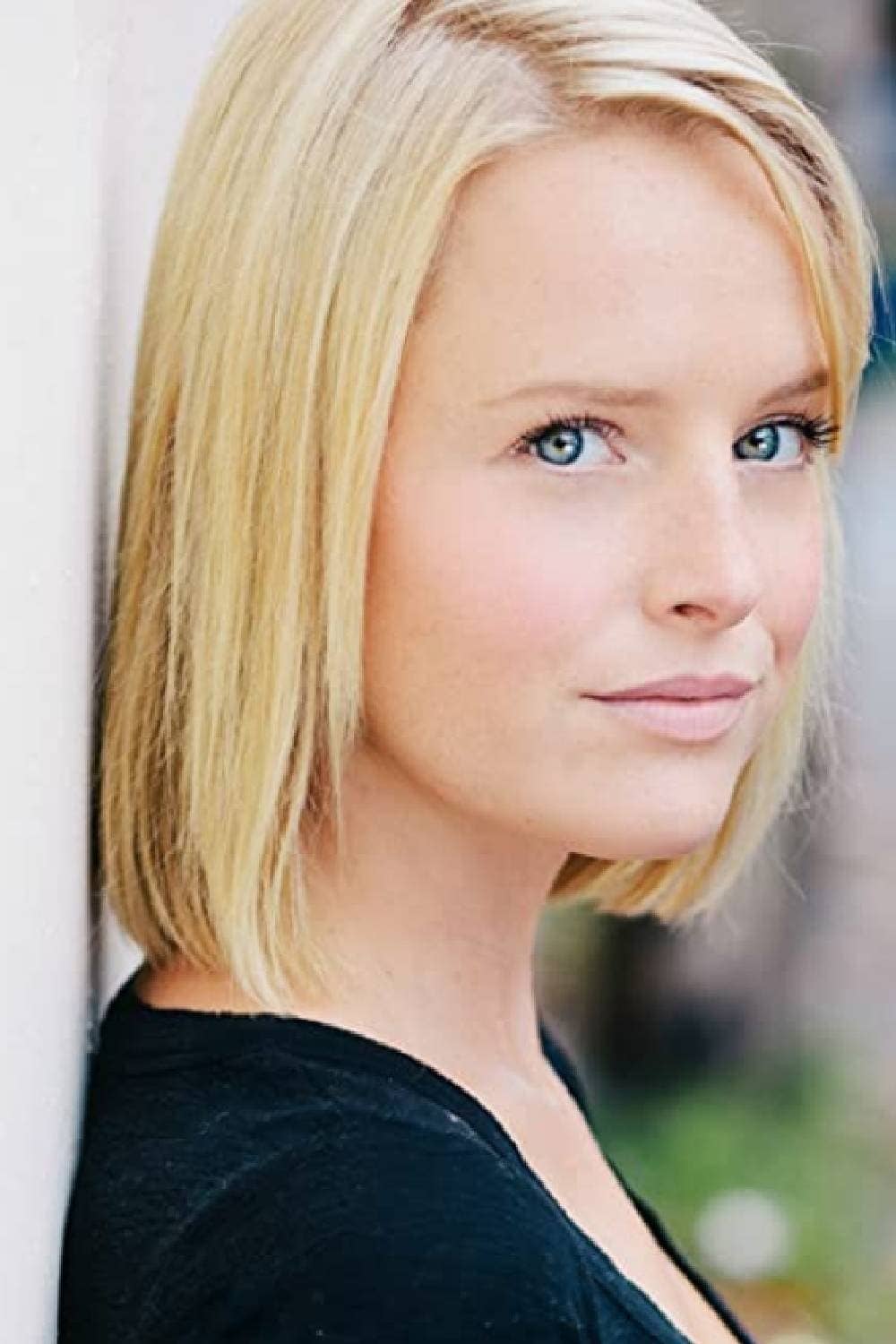 تصویر هنرمند Sarah Smyth