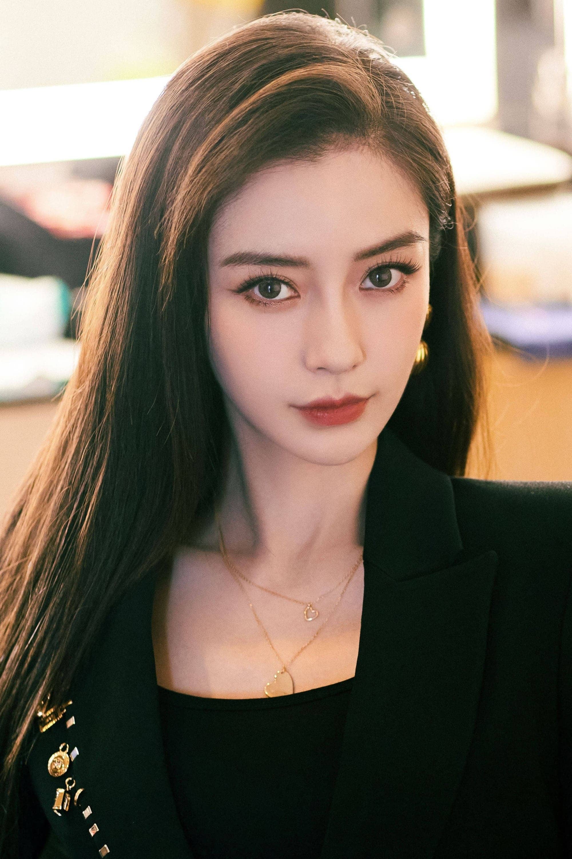 تصویر هنرمند AngelaBaby