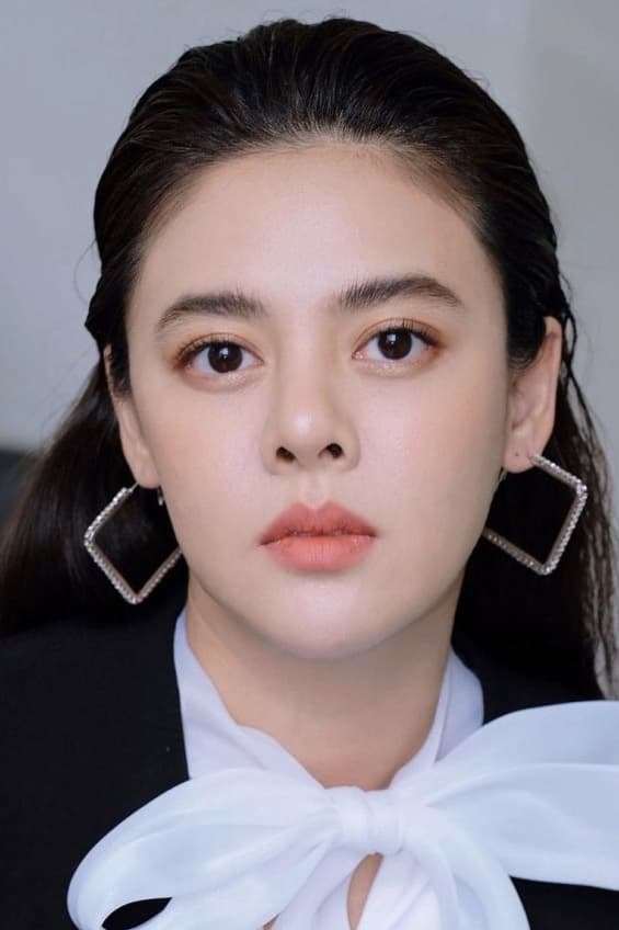 تصویر هنرمند Passakorn Ponlaboon