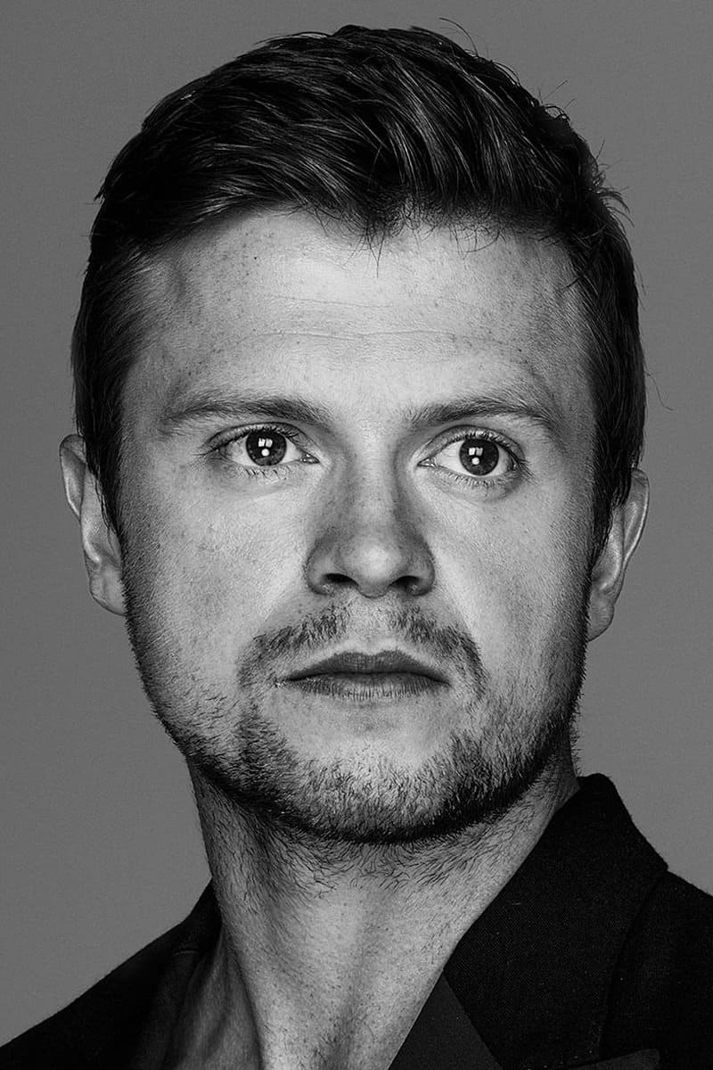 تصویر هنرمند Hugo Johnstone-Burt