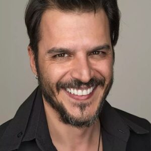 تصویر هنرمند Mehmet Günsür