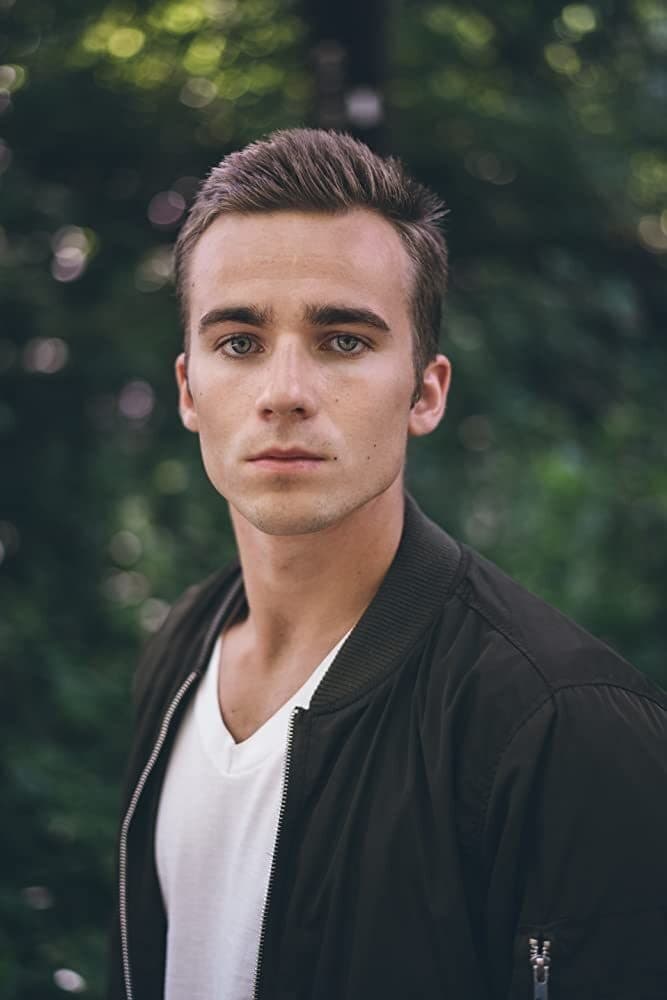 تصویر هنرمند Landon Taverniér