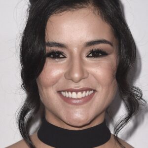 تصویر هنرمند Emily Rios