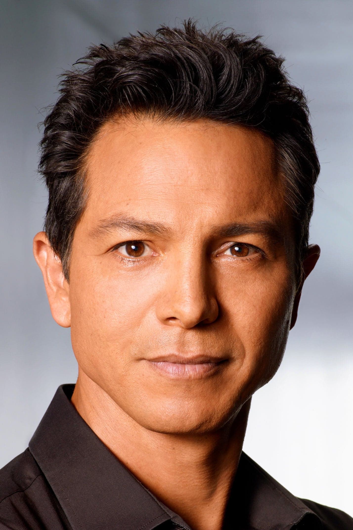 تصویر هنرمند Benjamin Bratt