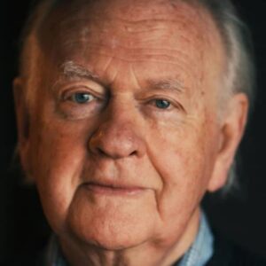 تصویر هنرمند Oliver Ford Davies