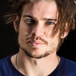 تصویر هنرمند Tyler Johnson