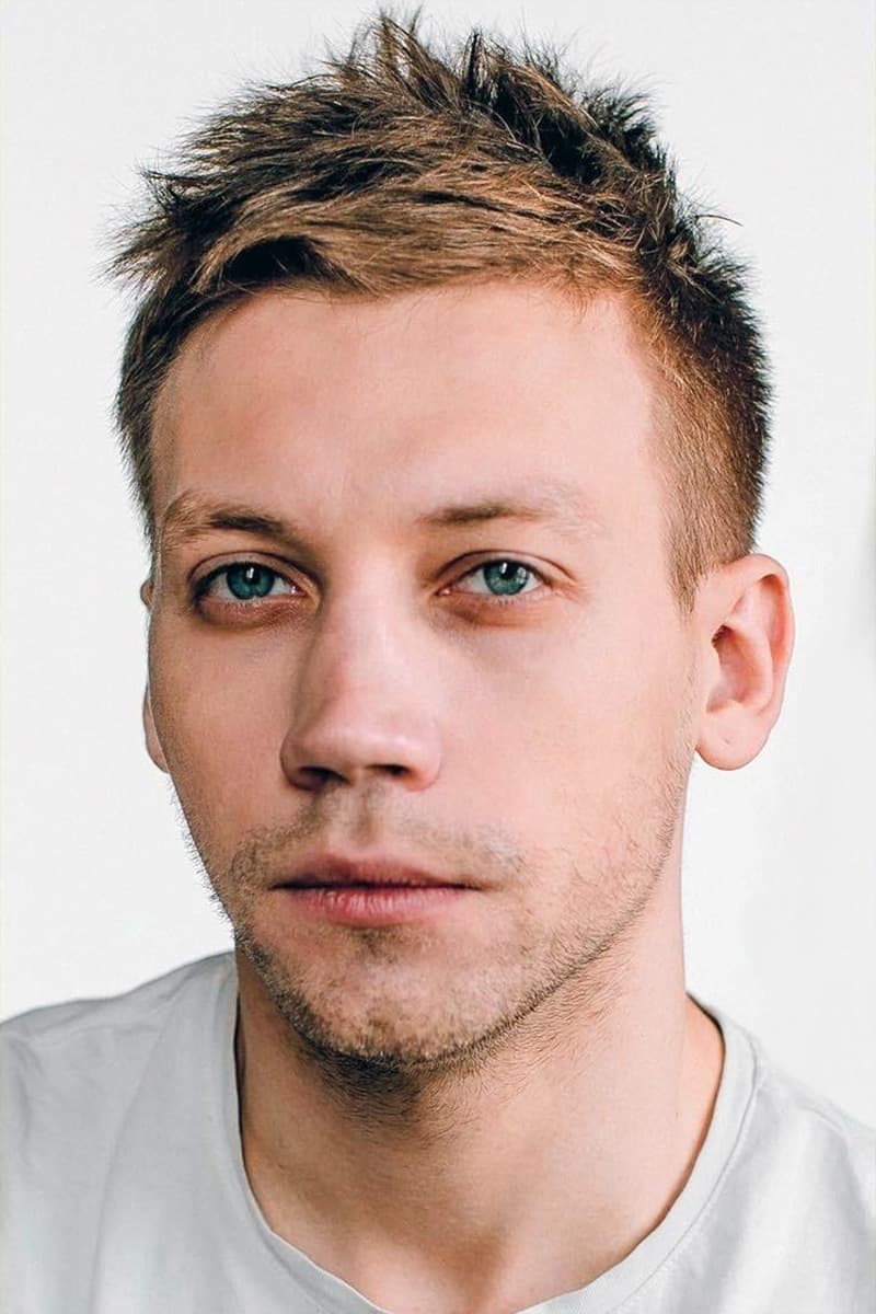 تصویر هنرمند Aleksandr Kuznetsov