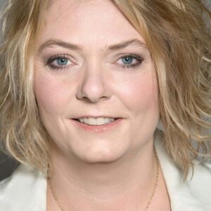 تصویر هنرمند Molly Malene Stensgaard