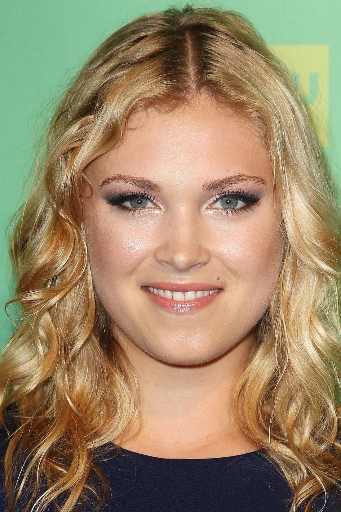 تصویر هنرمند Eliza Taylor