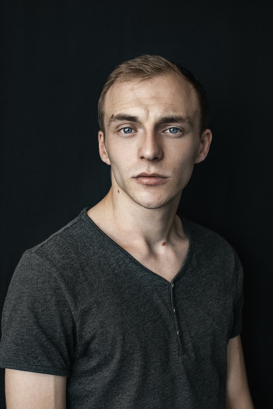 تصویر هنرمند Szymon Wróblewski