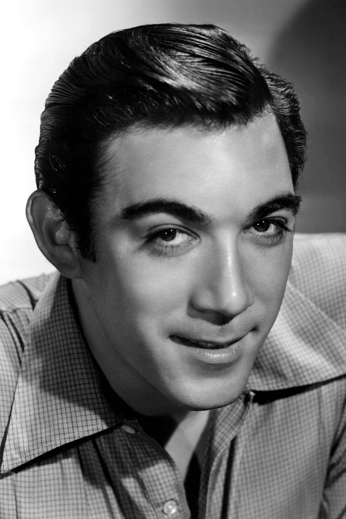 تصویر هنرمند Anthony Quinn