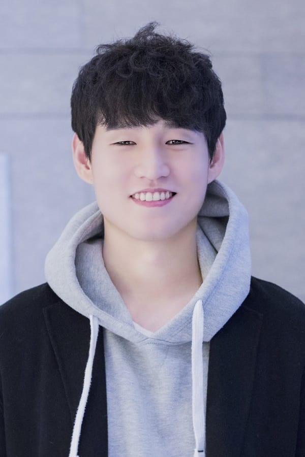 تصویر هنرمند Kang Jeong-woo