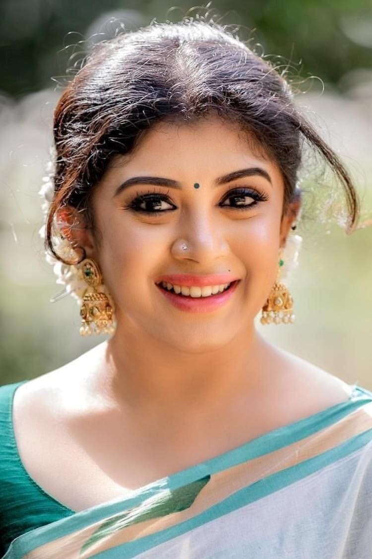 تصویر هنرمند Gayathri Shan