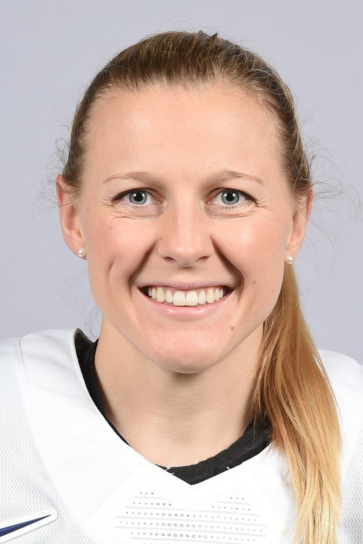 تصویر هنرمند Kendall Coyne Schofield