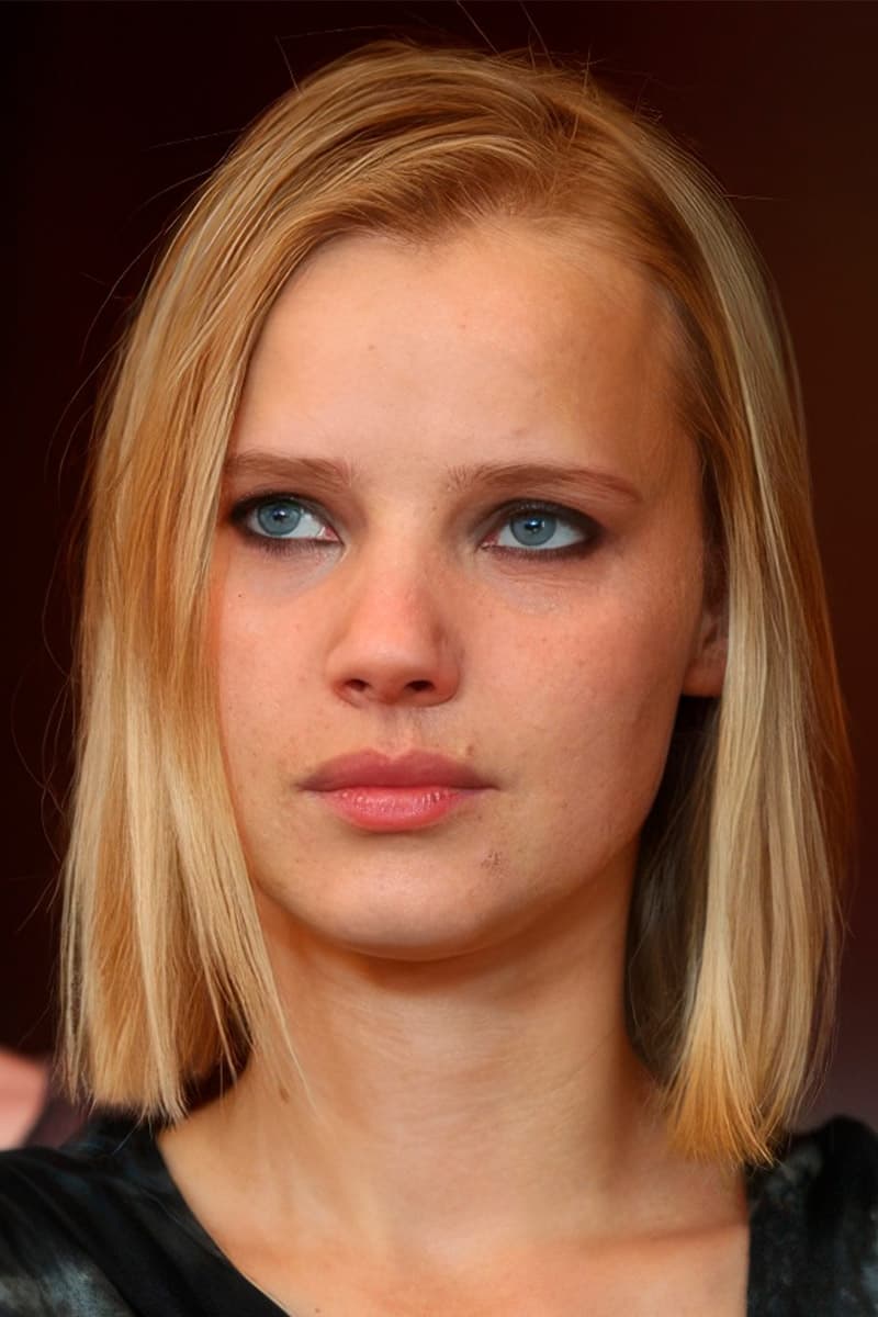 تصویر هنرمند Joanna Kulig