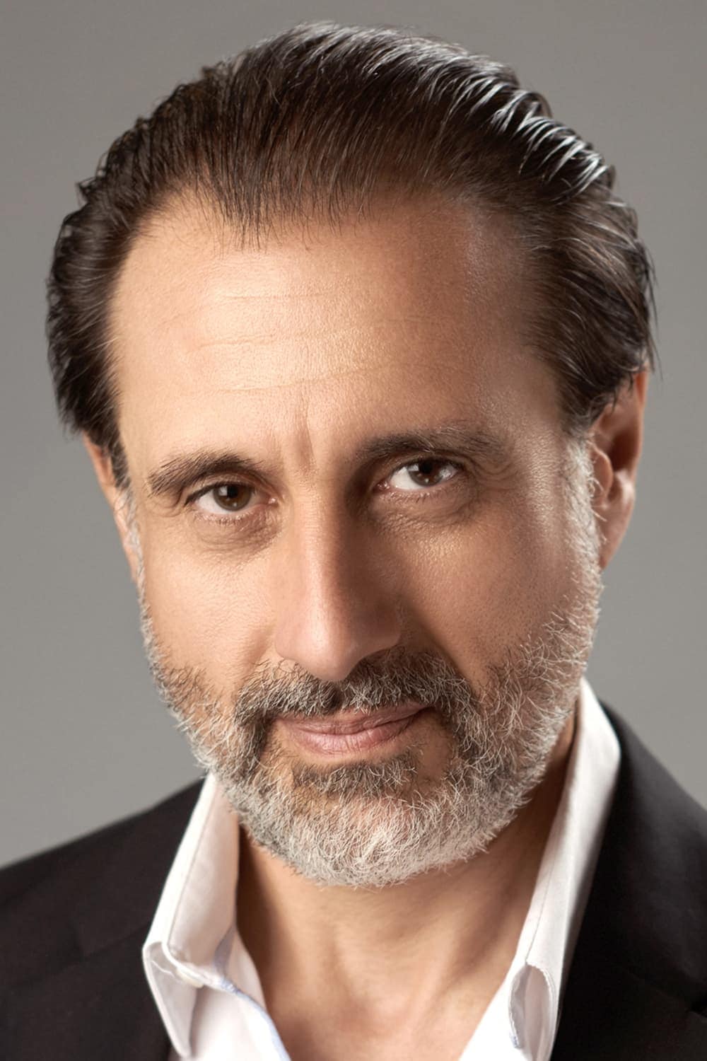 تصویر هنرمند Mikhail Basmadjian
