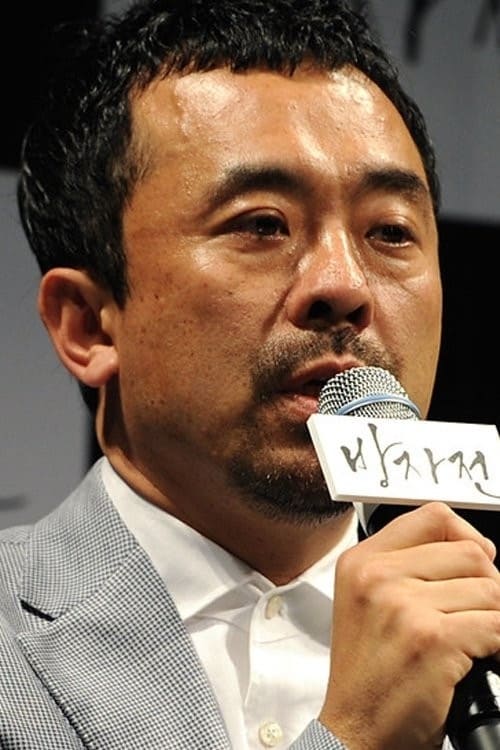 تصویر هنرمند Kim Dae-woo