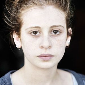 تصویر هنرمند Yara Pilartz