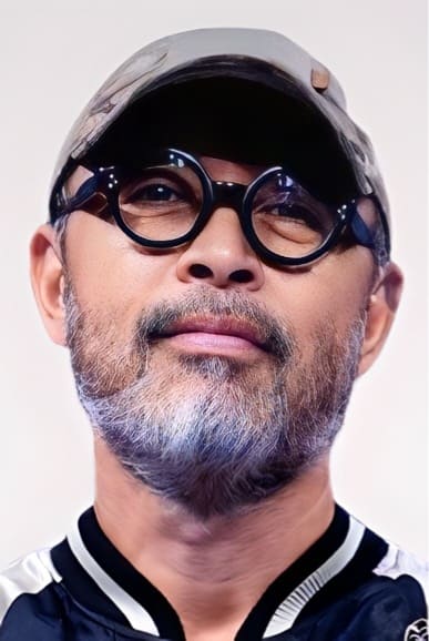 تصویر هنرمند Ongart Cheamcharoenpornkul