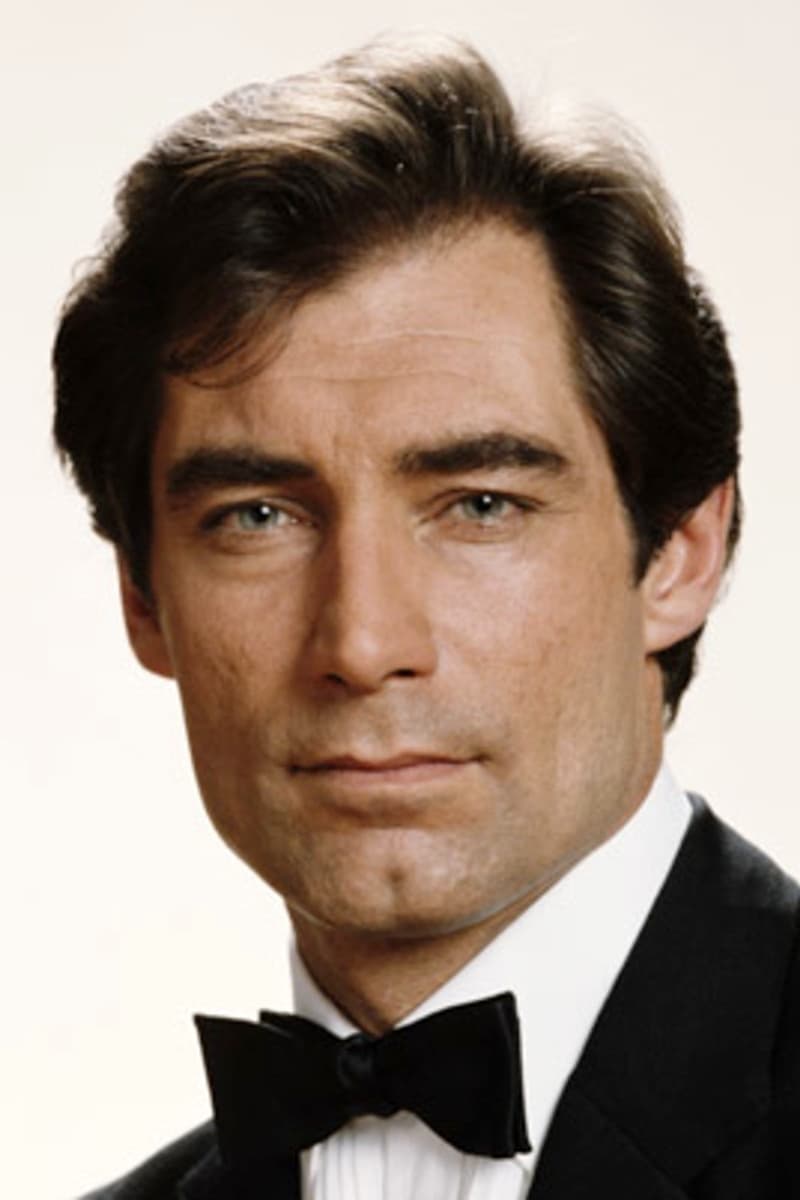 تصویر هنرمند Timothy Dalton