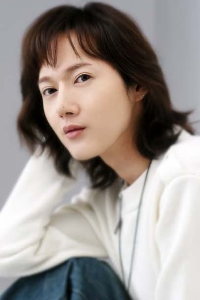 تصویر هنرمند Lee Si-yeon