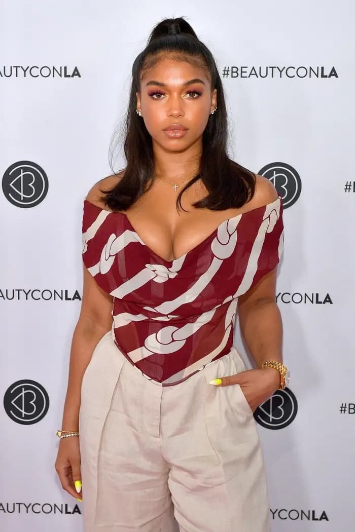 تصویر هنرمند Lori Harvey