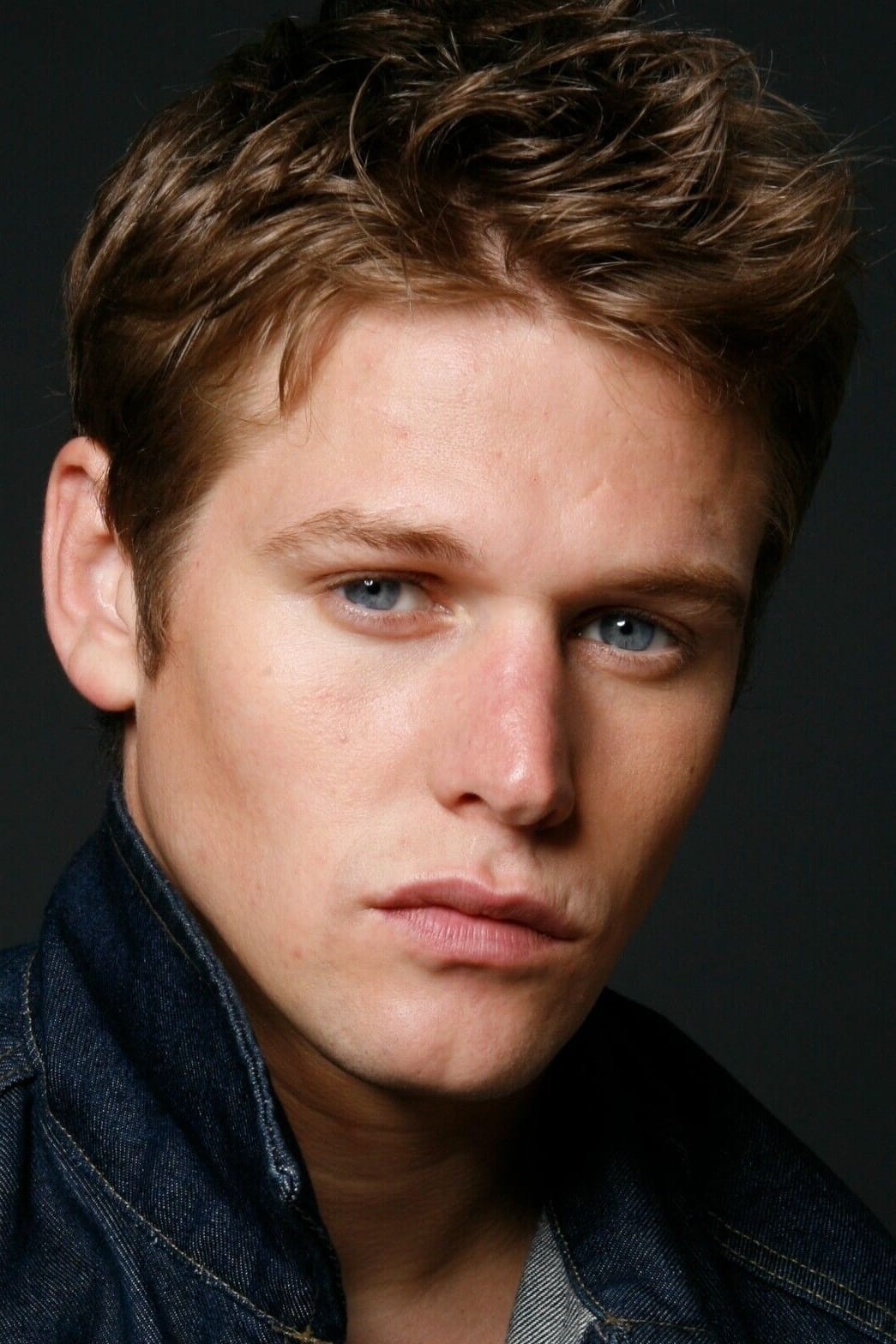 تصویر هنرمند Zach Roerig