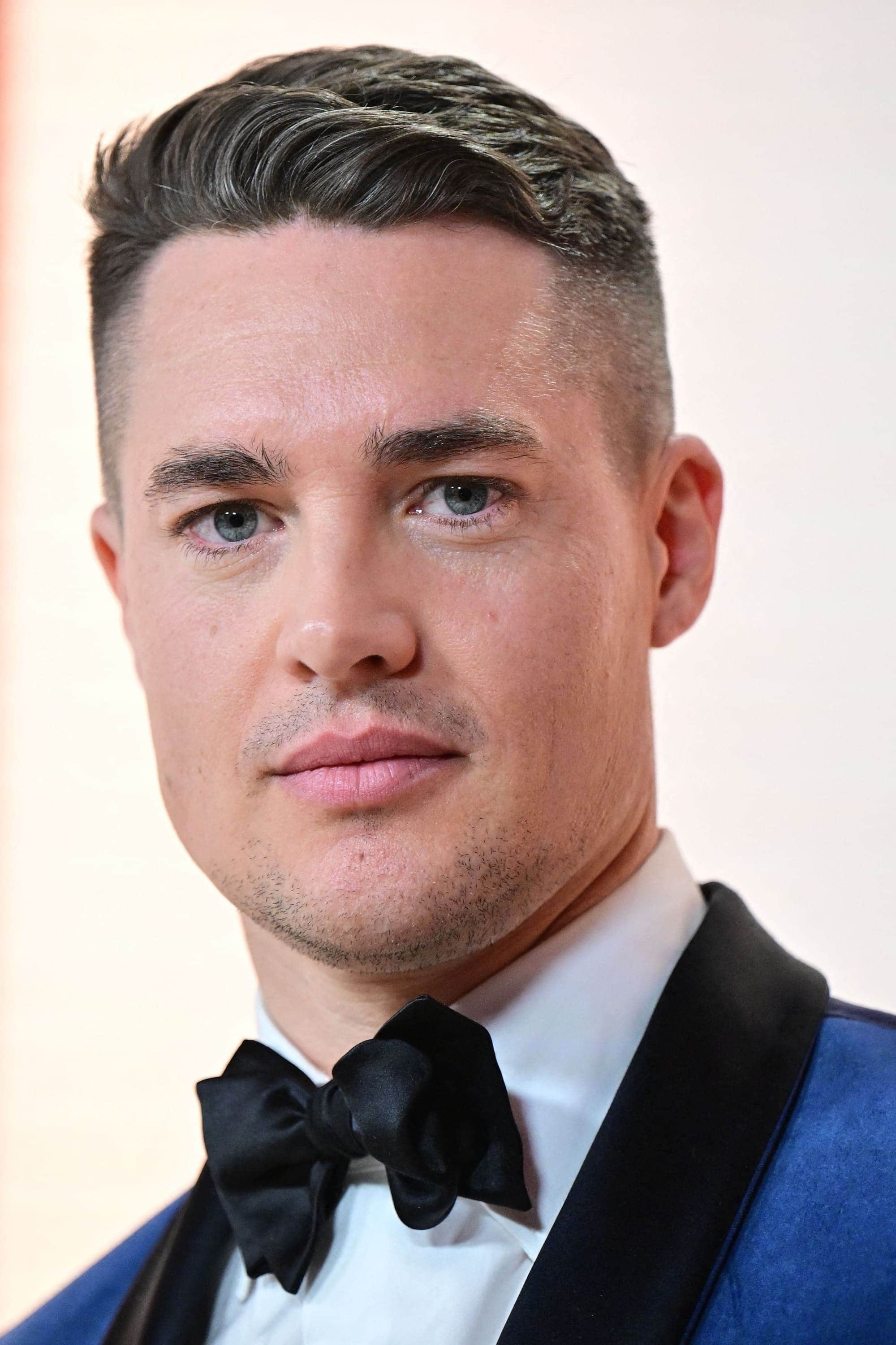 تصویر هنرمند Alexander Dreymon