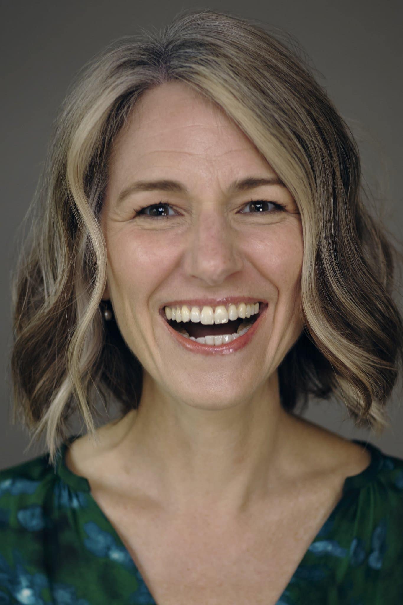 تصویر هنرمند Jennifer Woodward