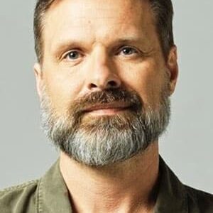 تصویر هنرمند Mac Powell