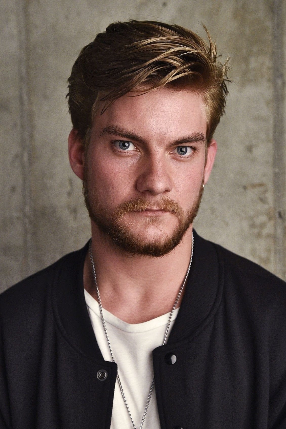 تصویر هنرمند Jake Weary